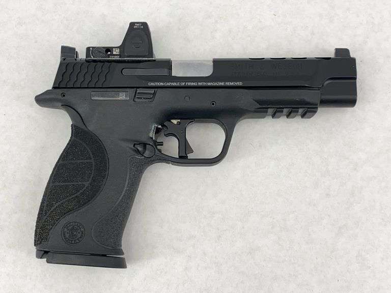 Smith & Wesson M&P 40L Performance Center Pistol with Trijicon Red Dot image