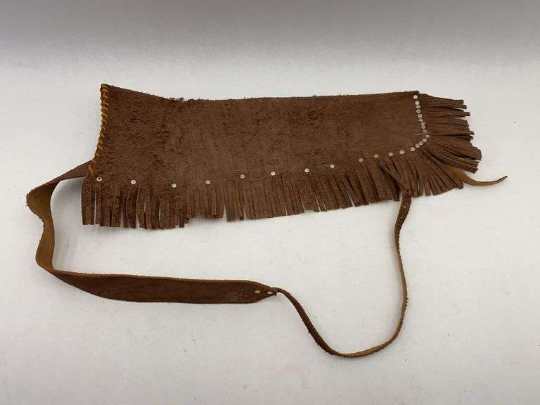 Leather Fringe Archery Quiver image