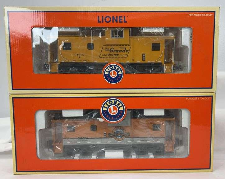 Lionel O Gauge 17650 D&RG EV caboose and 17675 RG EV caboose in boxes image