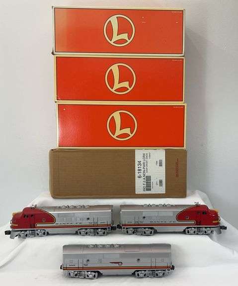 Lionel O Gauge TrainMaster CMD Santa Fe F3 A-B-A 18128 2343P, 18134 2343T, 18136 2343C w/RS in boxes image