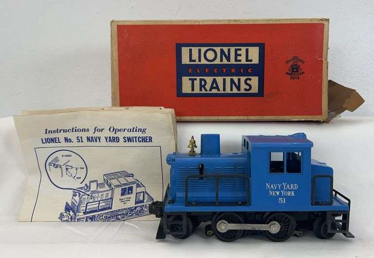Postwar Lionel O Gauge No. 51 Navy Yard switcher with box & instructions image