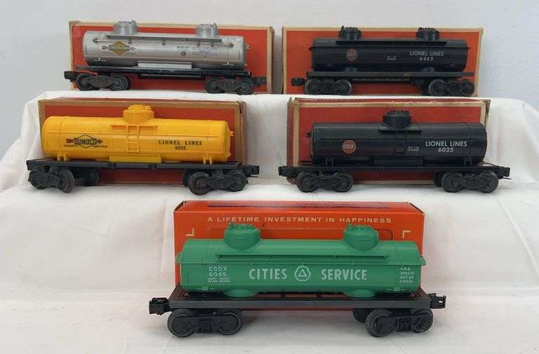 Postwar Lionel O Gauge 6015, 6025, 6045 Cities Service, 6465 Sunoco, 6465 Gulf rubber stamped image