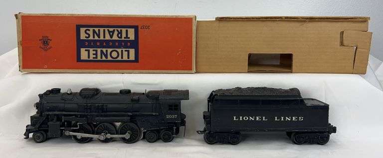 Postwar Lionel O Gauge 2037 2-6-4 with smoke chamber in box w/Lionel Lines tender image