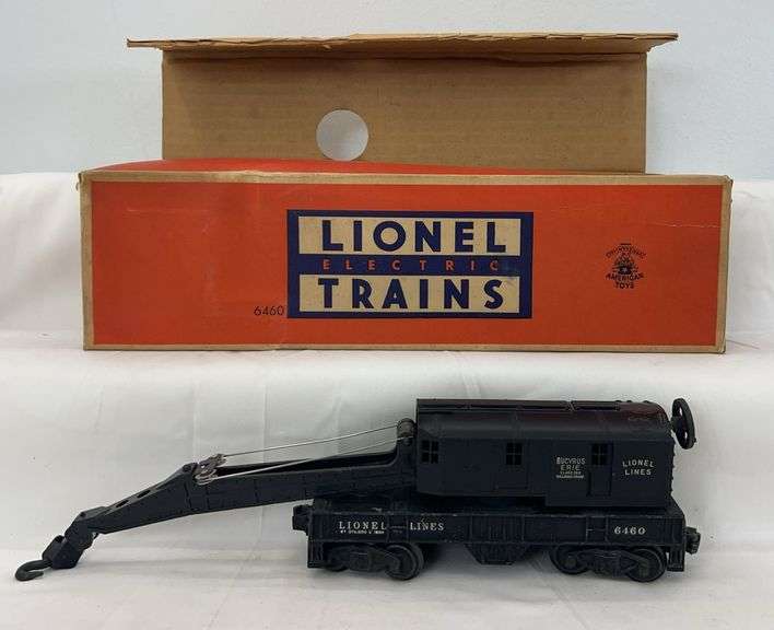 Postwar Lionel O Gauge 6460 operating work crane in box image