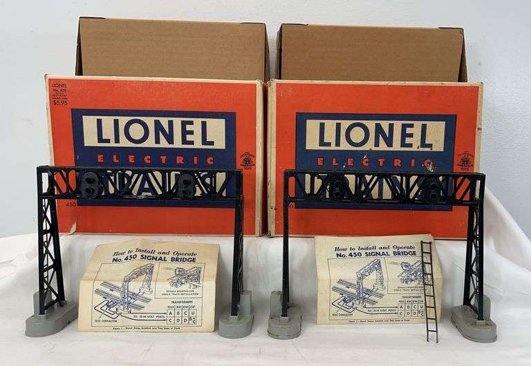Two Postwar Lionel O Gauge No. 450 Operating Signal Bridges in original boxes image