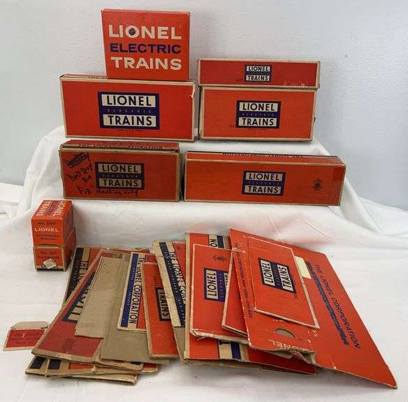 Postwar Lionel O Gauge empty boxes 214, 154, 60, 943, glossy 260, numerous others image