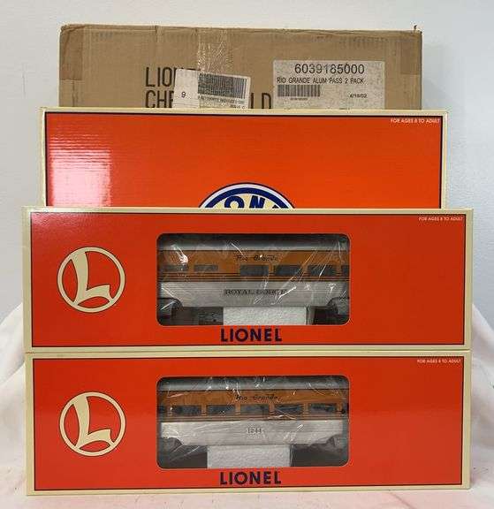 Lionel O Gauge 39185 Rio Grande alum. pass. 2-pack in shipper image