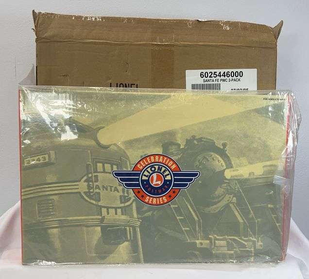 Lionel O Gauge 25446 Santa Fe alum. pass. 2-pack PWC 15" in box image