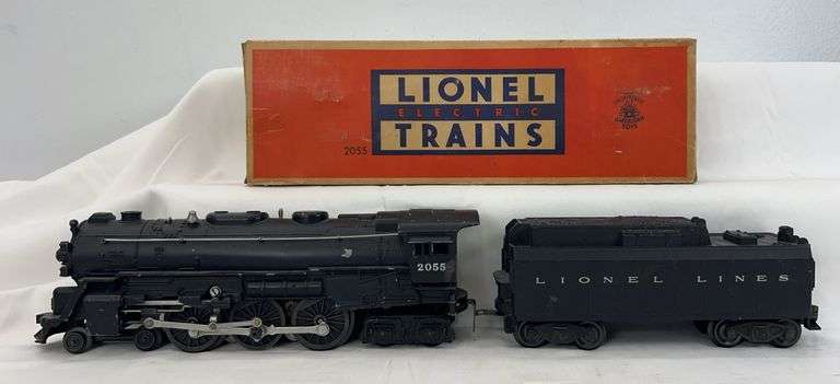Postwar Lionel O Gauge 2055 4-6-4 steam loco in box w/6026W Lionel Lines tender no box image