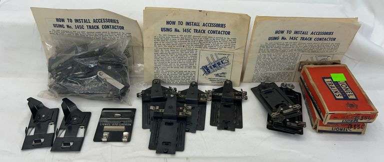 Postwar Lionel O Gauge 145c x3 w/instructions, 153c x5 two in box, OTC x1, 3360-125 x2, CTC Lockon x26 image