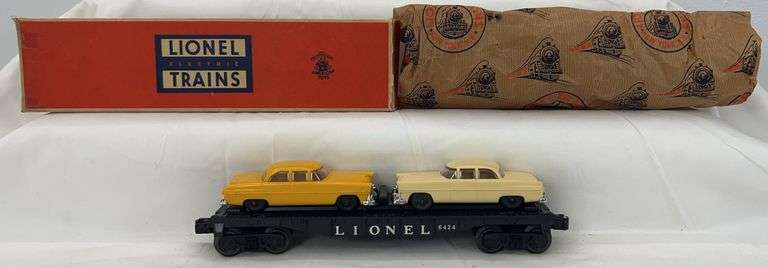 Postwar Lionel O Gauge 6424-60 Automobile Flat Car with wrap and original box image