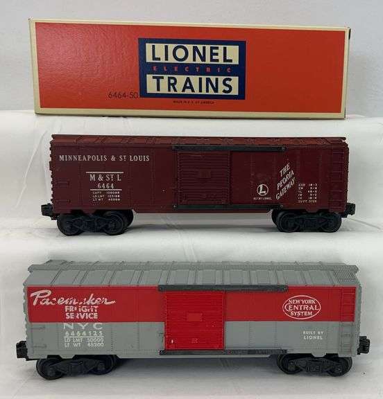 Postwar Lionel O Gauge 6464-50 M&StL and 6464-125 NYC box cars image