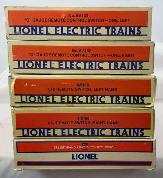 Lionel O Gauge 5132, 5133, 5165, 5166, 65166 remote control switches in boxes image
