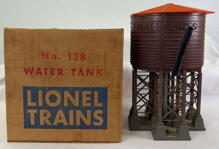 Postwar Lionel O Gauge No. 138 water tank in original box image