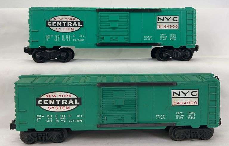 Two postwar Lionel O Gauge 6464-900 NYC New York Central type IV boxcars image