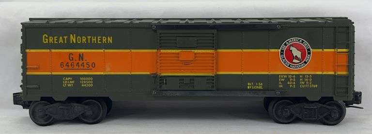 Postwar Lionel O Gauge 6464-450 Great Northern type IIb box car image