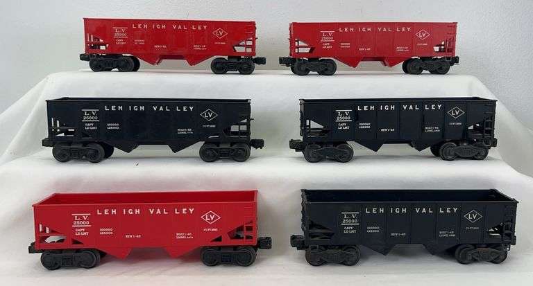 Postwar Lionel 6076, 6456, 6456, 6476, 6476, 6476 Lehigh Valley hopper cars image