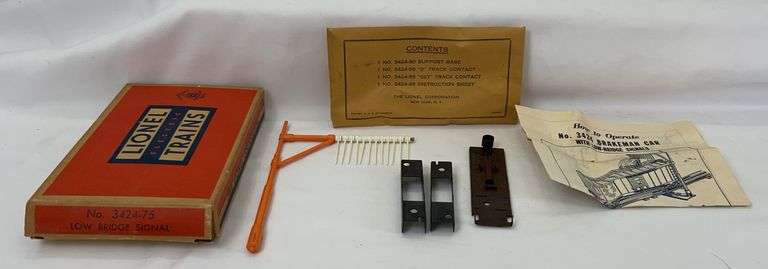 Tough to find correct postwar Lionel O Gauge 3424-75 Separate Sale Low Bridge Signal Non-Overstamped box image