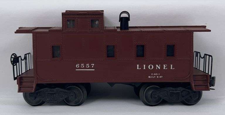 Postwar Lionel O Gauge 6557 Caboose with Smoke image