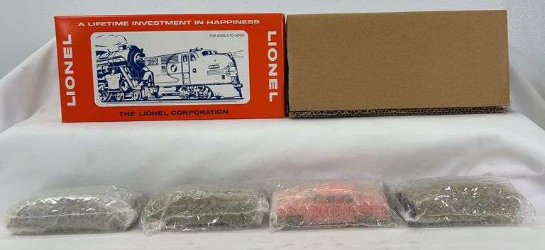 Modern Era Lionel O Gauge LCCA 52153 Vintage Lionel Automobiles in original box image