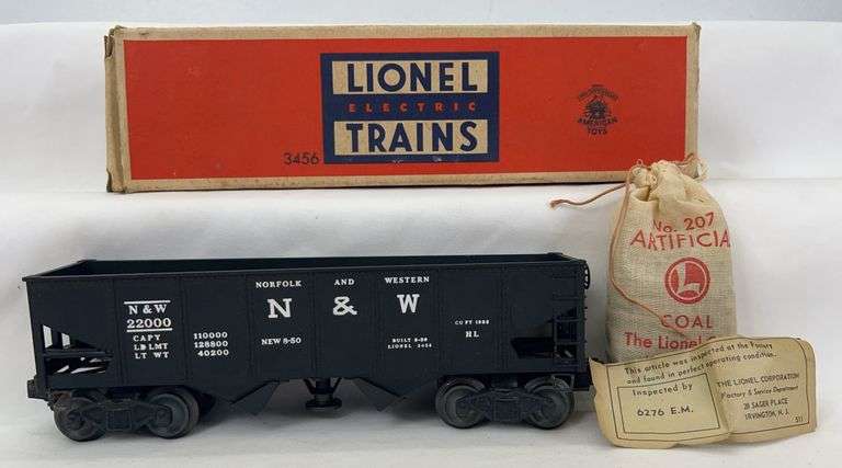 Postwar Lionel O Gauge 3456 Norfolk and Western operating hopper in original box High Grade image