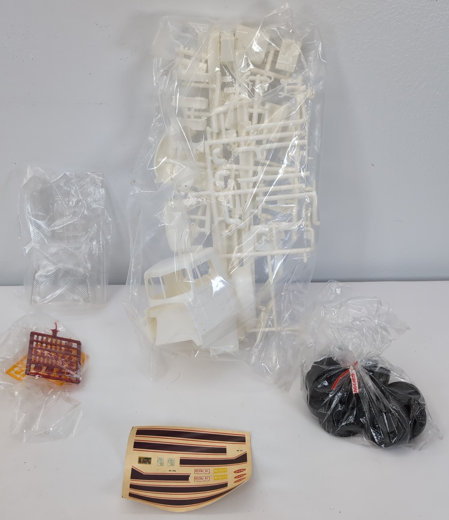 Lot image 3
