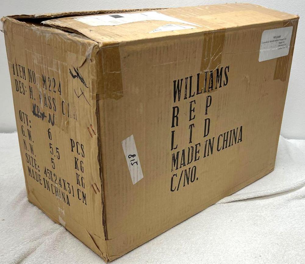 Modern Era Williams Reproductions Louisville and Nashville 6 car passenger set in original box