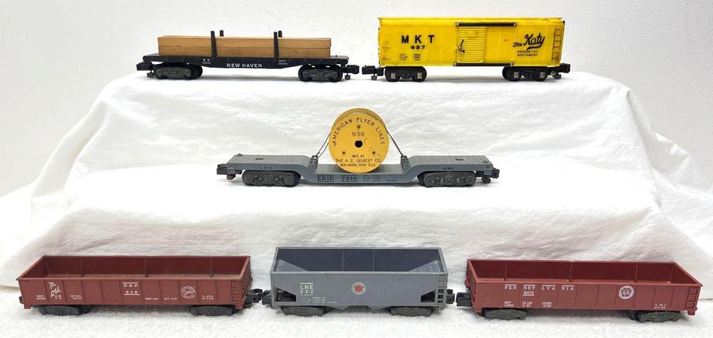 Postwar American Flyer S Gauge 632 637 24516 916 24110 936