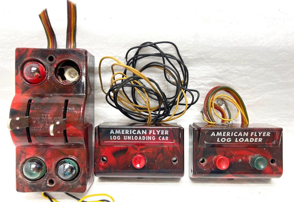Postwar American Flyer S Gauge log loader unloading switch swirl controllers