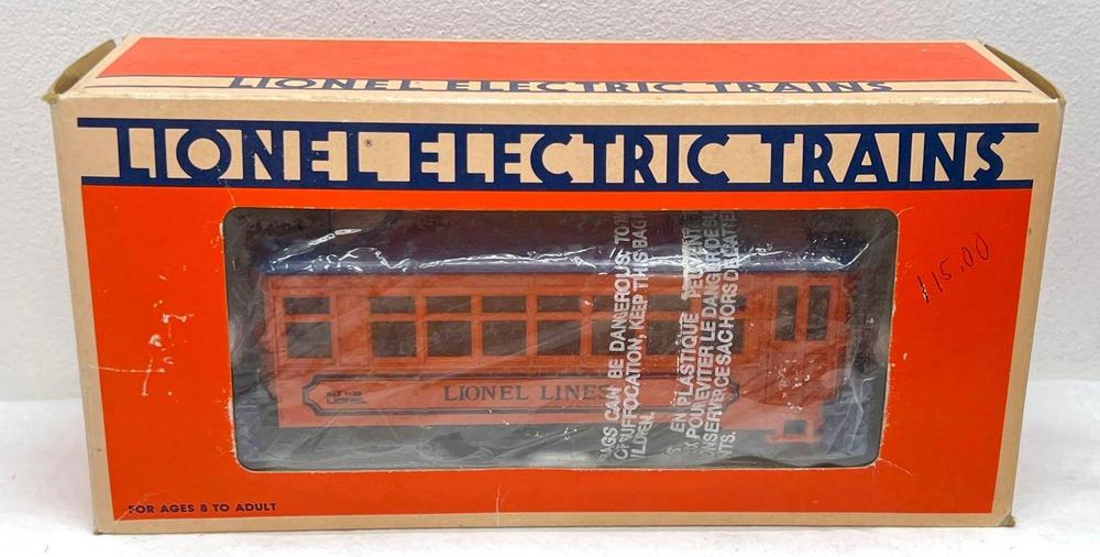 Modern Era Lionel O Gauge 8690 Lionel Lines Trolley Car in original box
