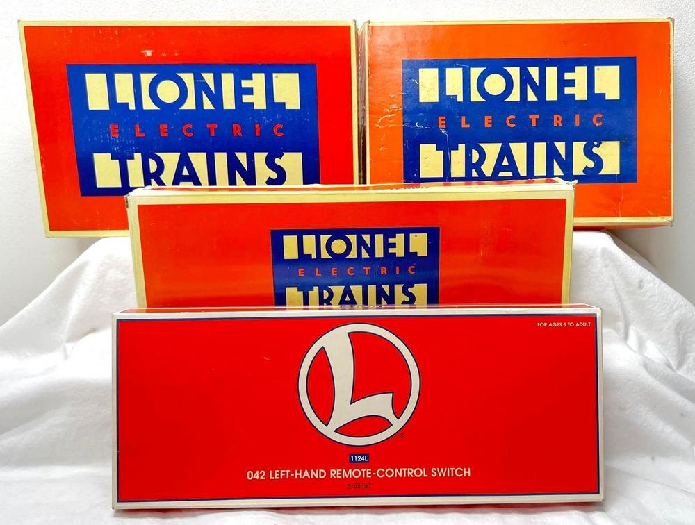 Modern Era Lionel O Gauge 5132 5133 65167 65168 in original boxes