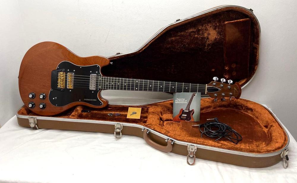 Ovation Preacher E11859 6-string electric in hard case