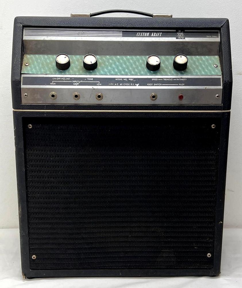 Custom Kraft Model No. 900c Solid State guitar amp