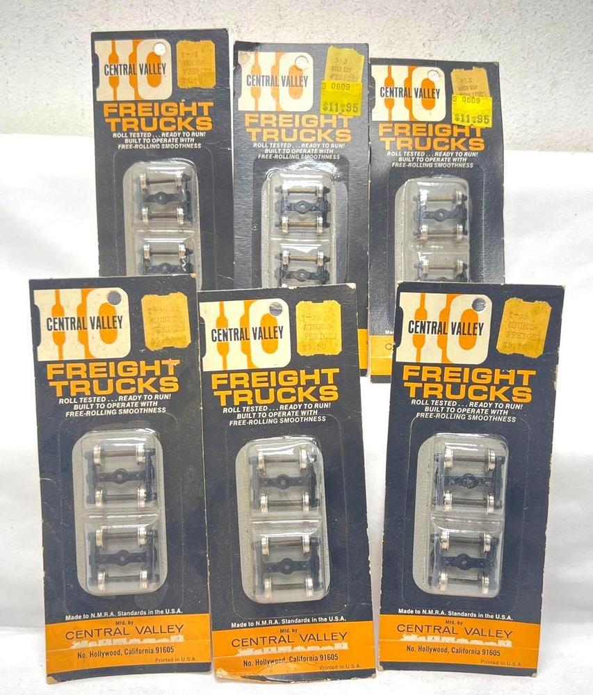 HO Gauge Central Valley T-55 Bettendorf T-53 Arch Bar freight trucks