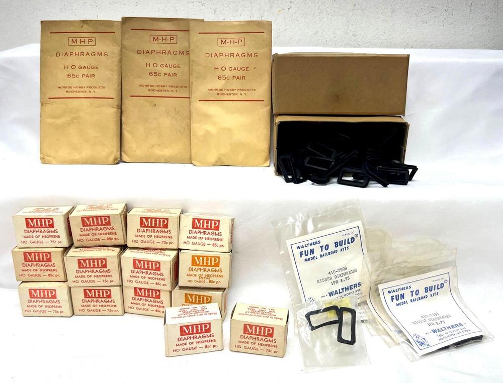 HO Gauge MHP and Walthers diaphragms NIP plus sixty loose