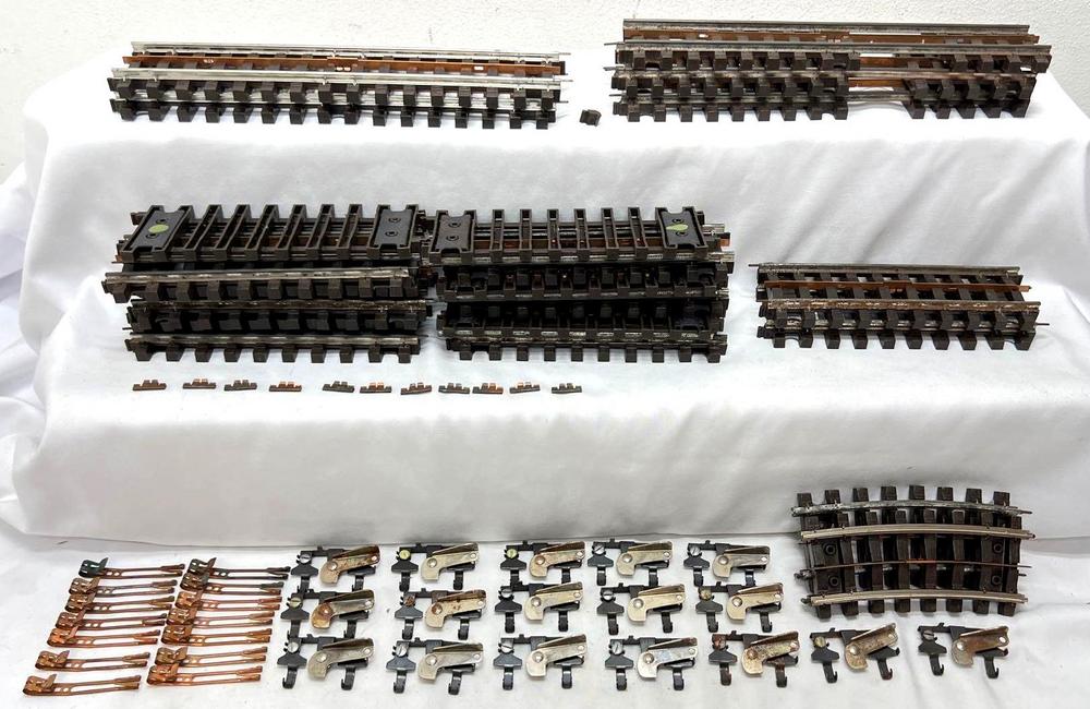 Postwar Lionel Super O straight 31-7 61 62 halves