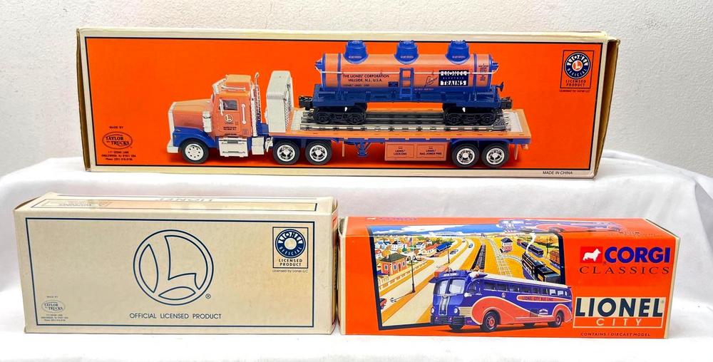 Modern Era Lionel O Gauge TMT-18410 Flatbed Truck w/load Corgi 53904