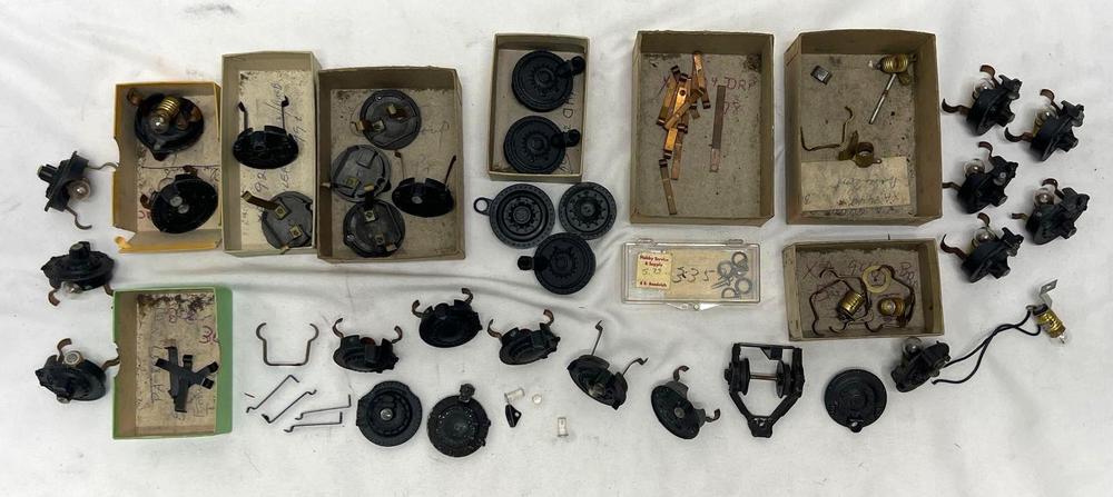 Postwar American Flyer S Gauge boiler fronts springs bulbs