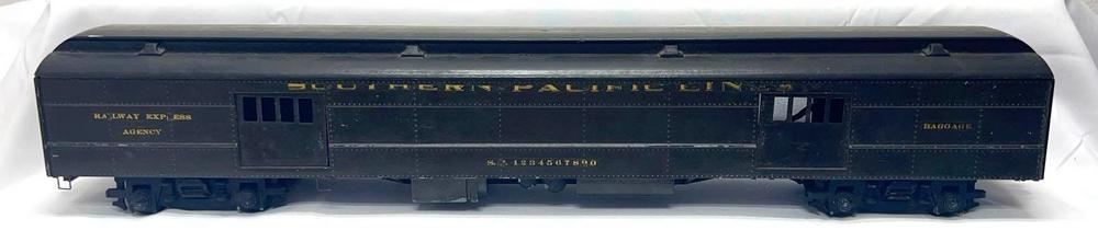 O Gauge kit built Southern Pacific metal body wood roof baggage