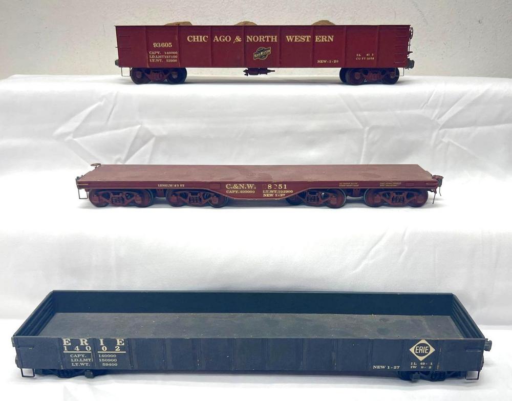 Three kit built Prewar O Gauge freight cars C&NW Chicago & North Western