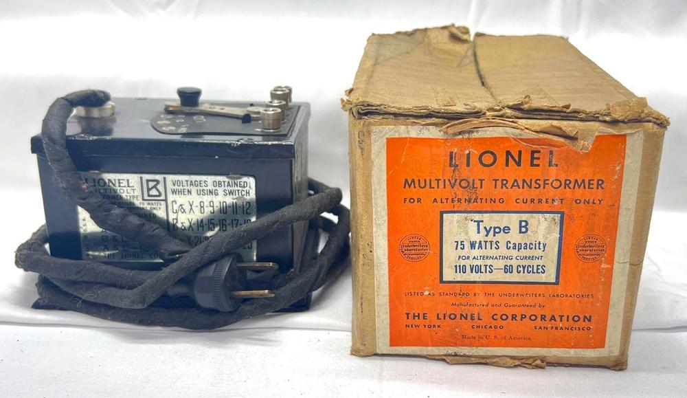 Prewar Lionel Type B 75 watts transformer in original box
