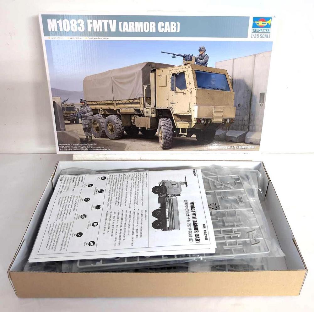 Trumpeter 01008 M1083 FMTV 1:35 NIB