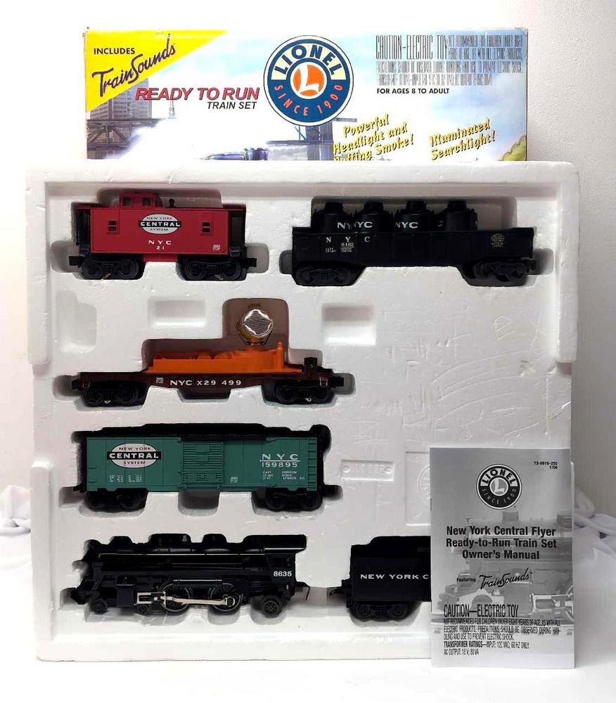 Modern Lionel O Gauge 30016 NYC Flyer steam freight set