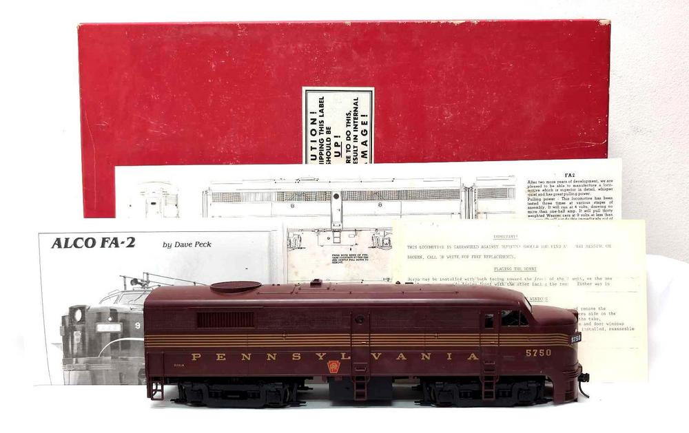 Weaver FA-2 powered 5750 Tuscan 2 Rail in box