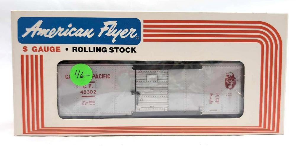 Modern American Flyer S Gauge 48302 Canadian Pacific box car in box