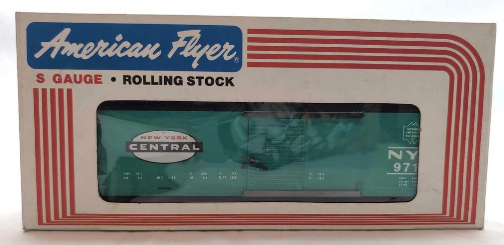 Modern American Flyer S Gauge 9713 NYC box car in box
