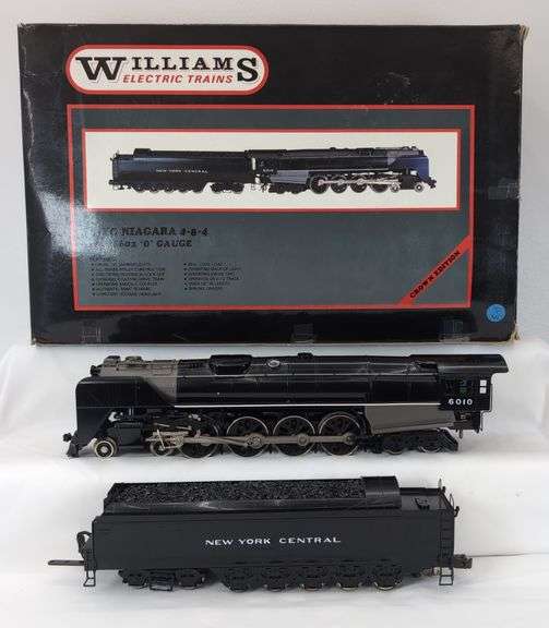 Modern Era Williams Electric Trains O Gauge No. 5602 Niagara 4-8-4 steam loco and tender in box image