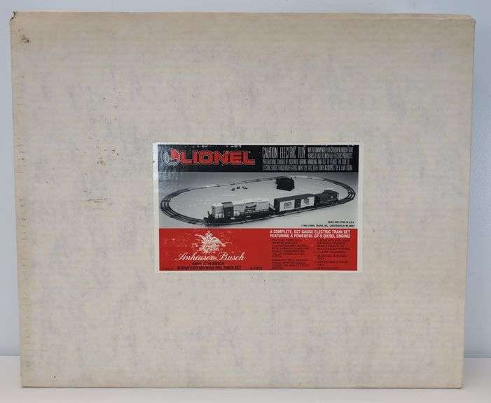 Modern Era Lionel O Gauge Anheuser-Busch Budweiser 6-11810 O27 Gauge Train Set in box image
