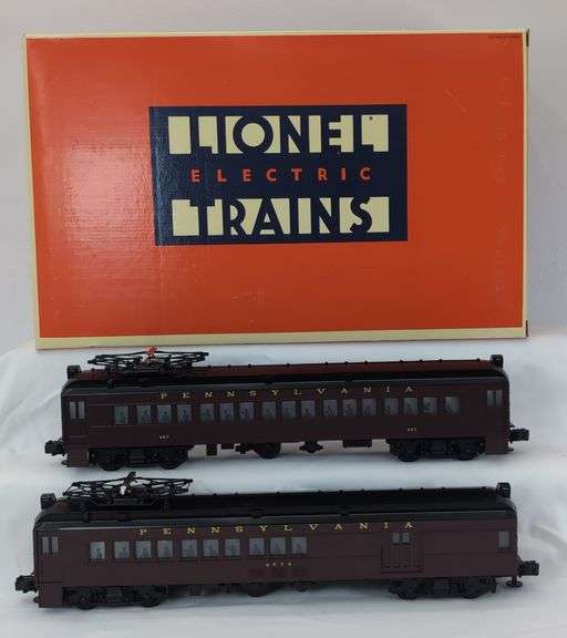 Modern Era Lionel O Gauge Pennsylvania Multiple-Unit Commuter Cars 18306 image