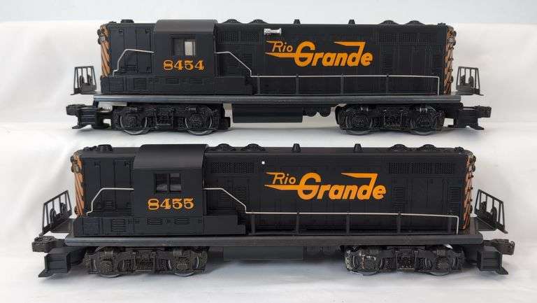 Modern Era Lionel O Gauge Rio Grande GP-7 Diesel power and dummy 8454 & 8455 Mint